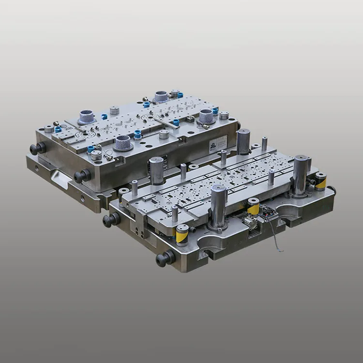 Grote roterende progressieve matrijs met twee rijen voor kleine motorrotoren in de auto-industrie